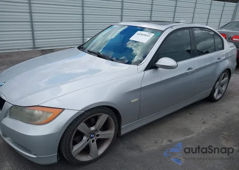 2008 BMW 328I z USA, uszkodzony, nr VIN WBAVA33588KX84081